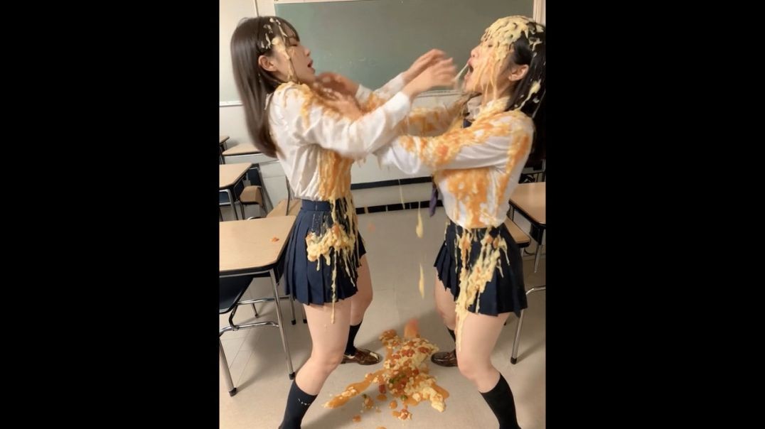 ⁣Japanese school girls food fighting