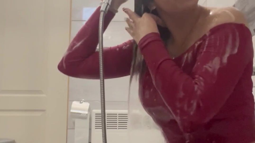 ⁣Hanna's new home video - Trim