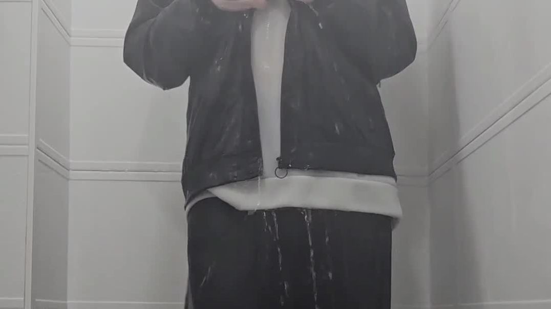 ⁣Rain likes shower in clothes - Trailer